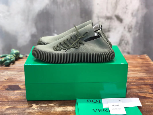 BV SNEAKER 4
