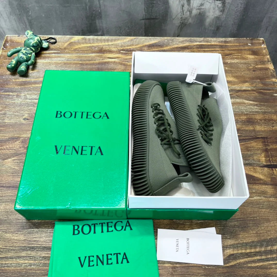 BV SNEAKER 4