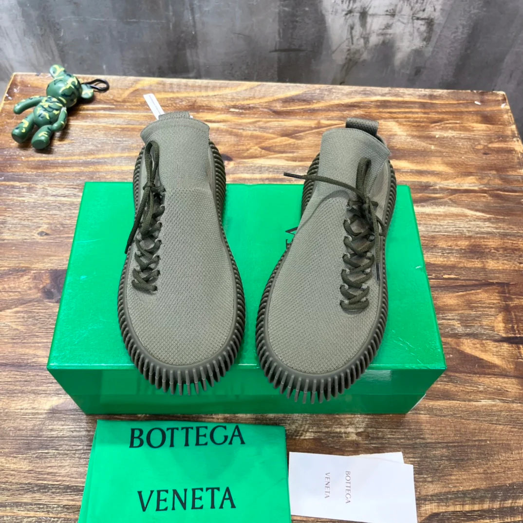 BV SNEAKER 4