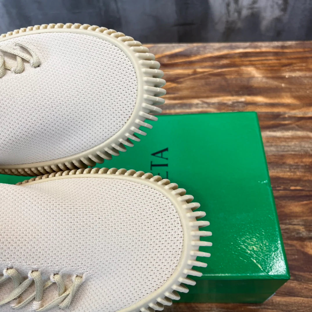 BV SNEAKER 6