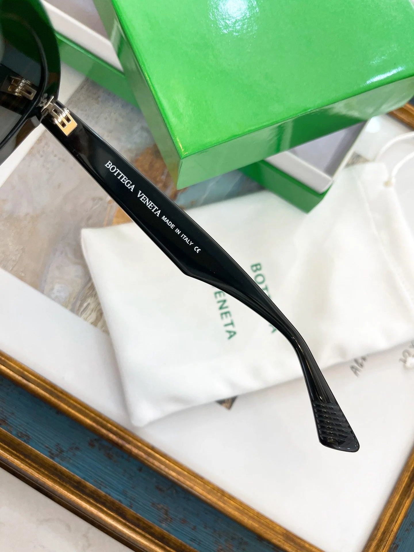 BV SUNGLASSES