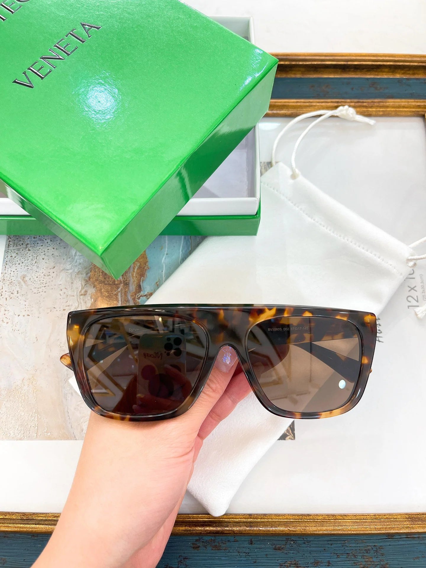 BV SUNGLASSES