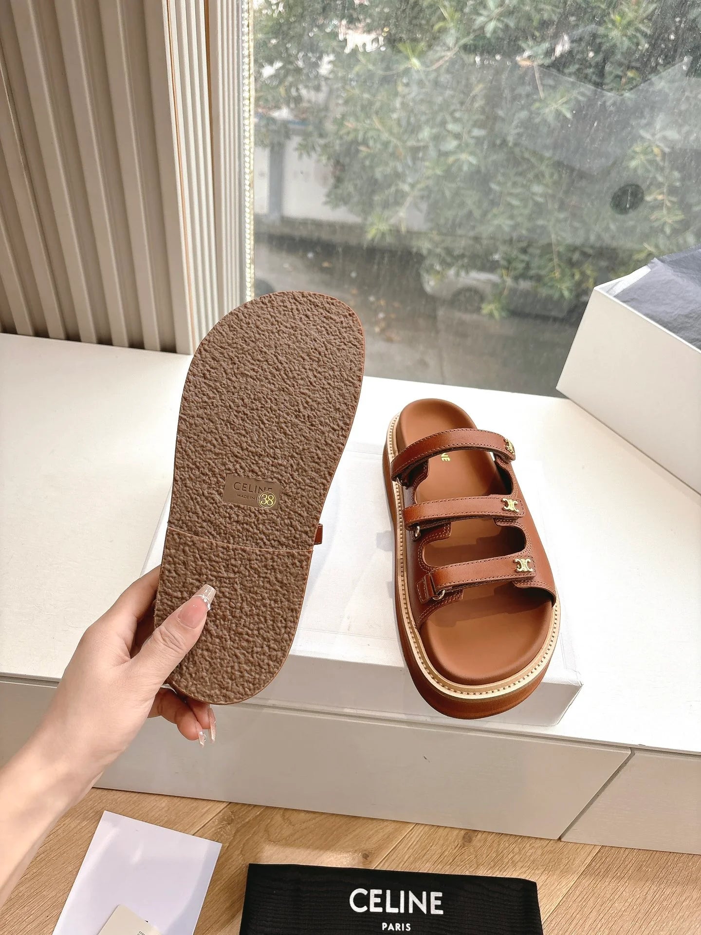 CELINE SANDAL