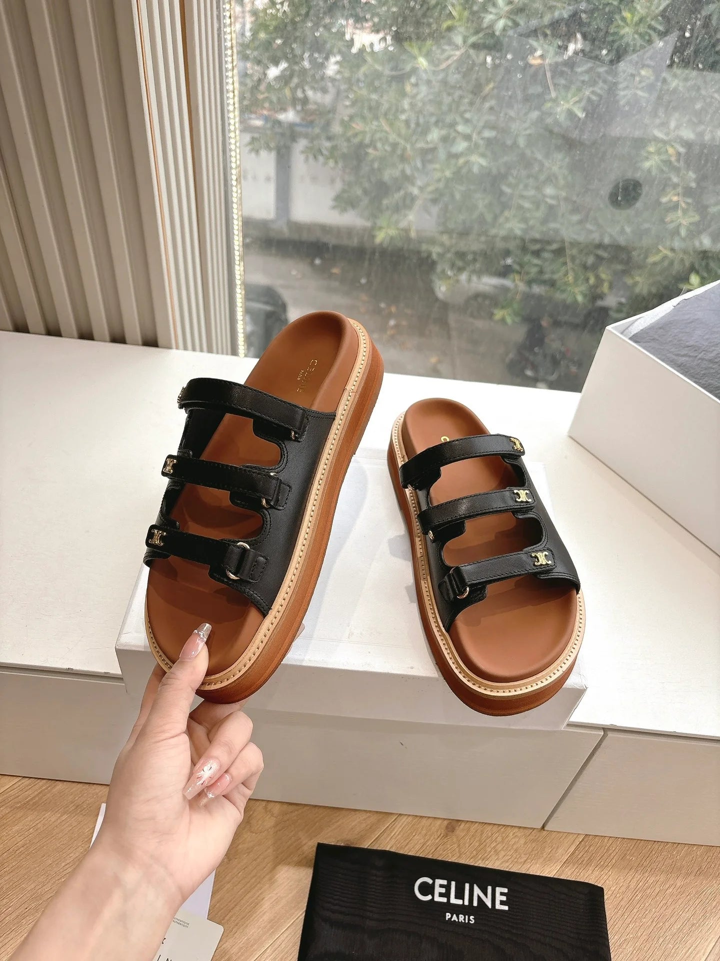 CELINE SANDAL