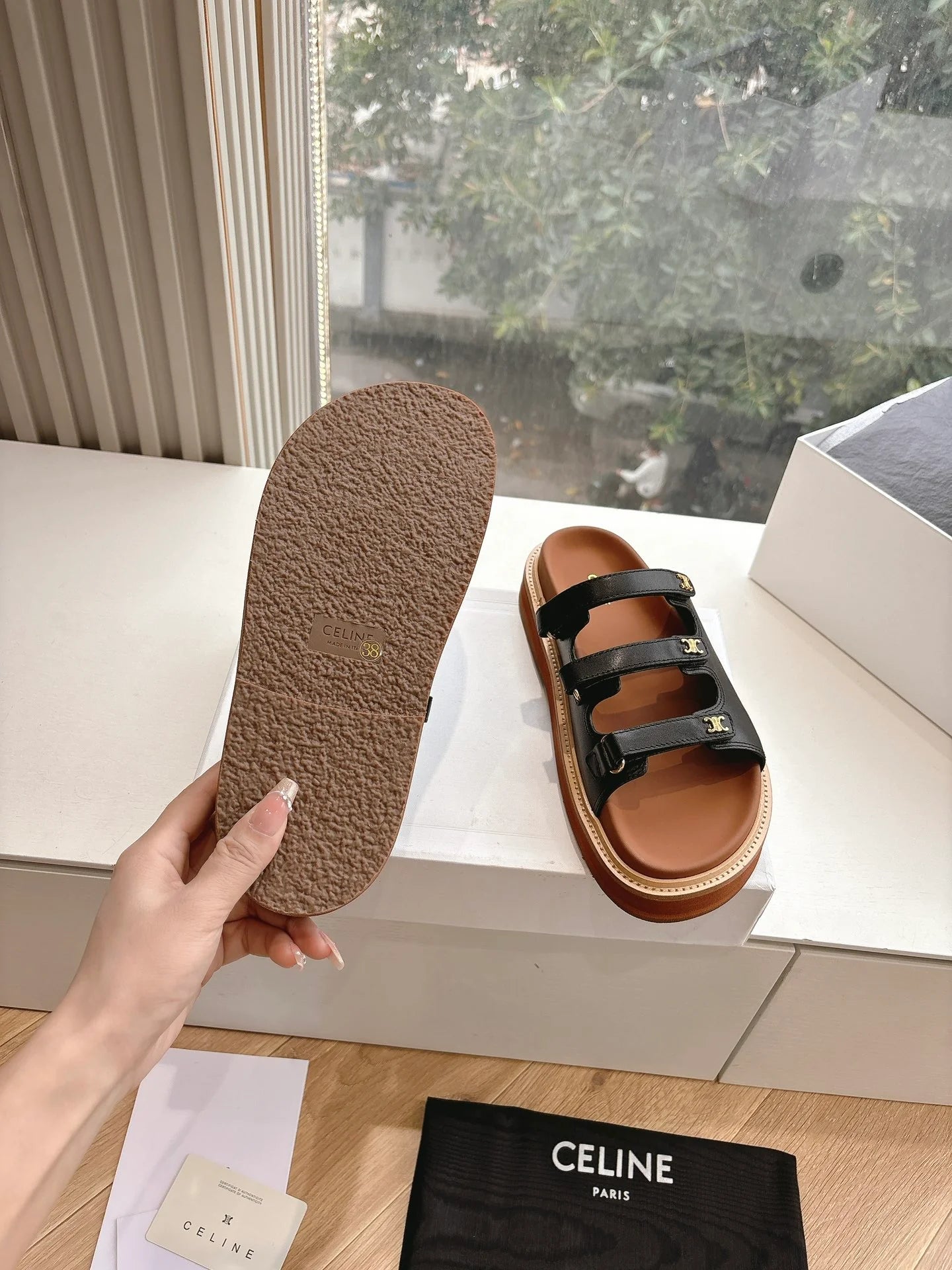 CELINE SANDAL