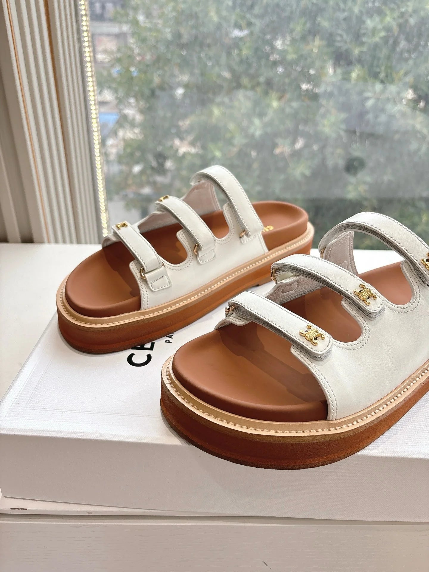 CELINE SANDAL