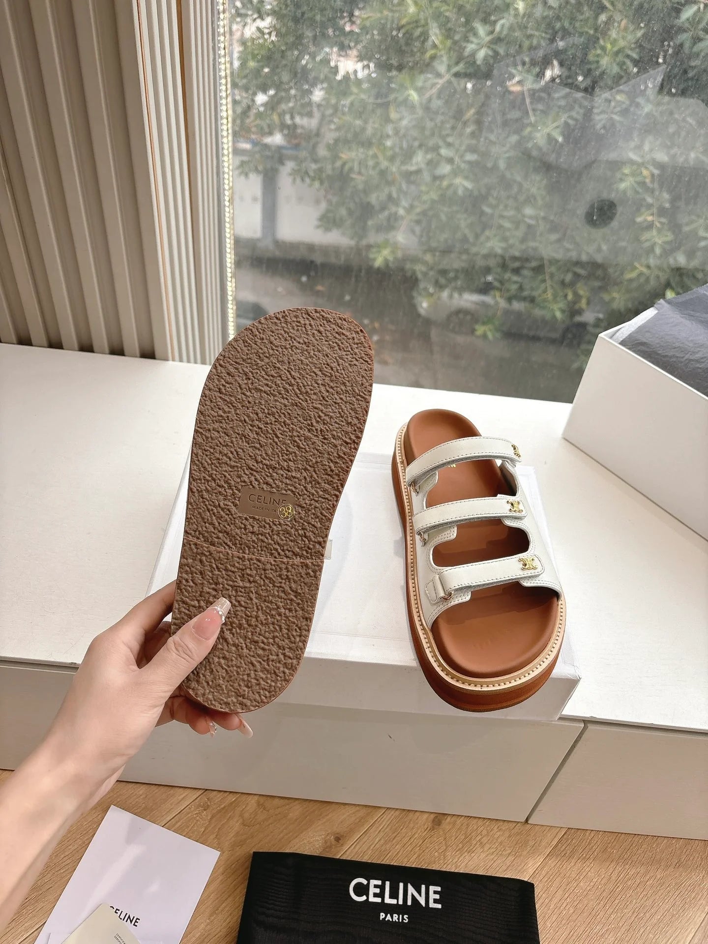CELINE SANDAL