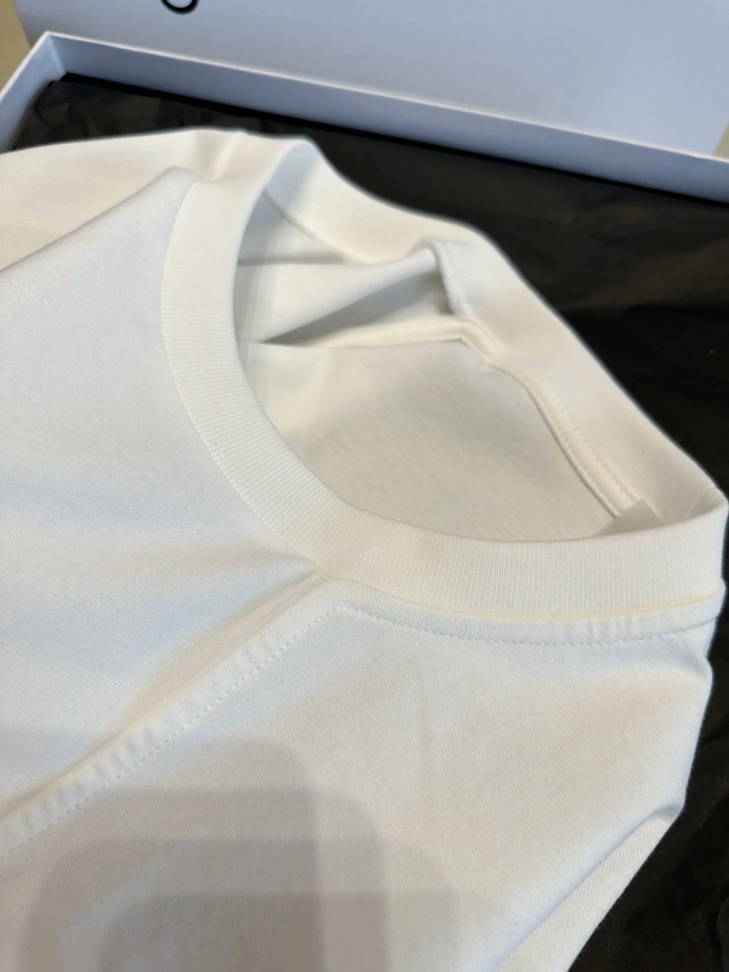 CELINE TSHIRT
