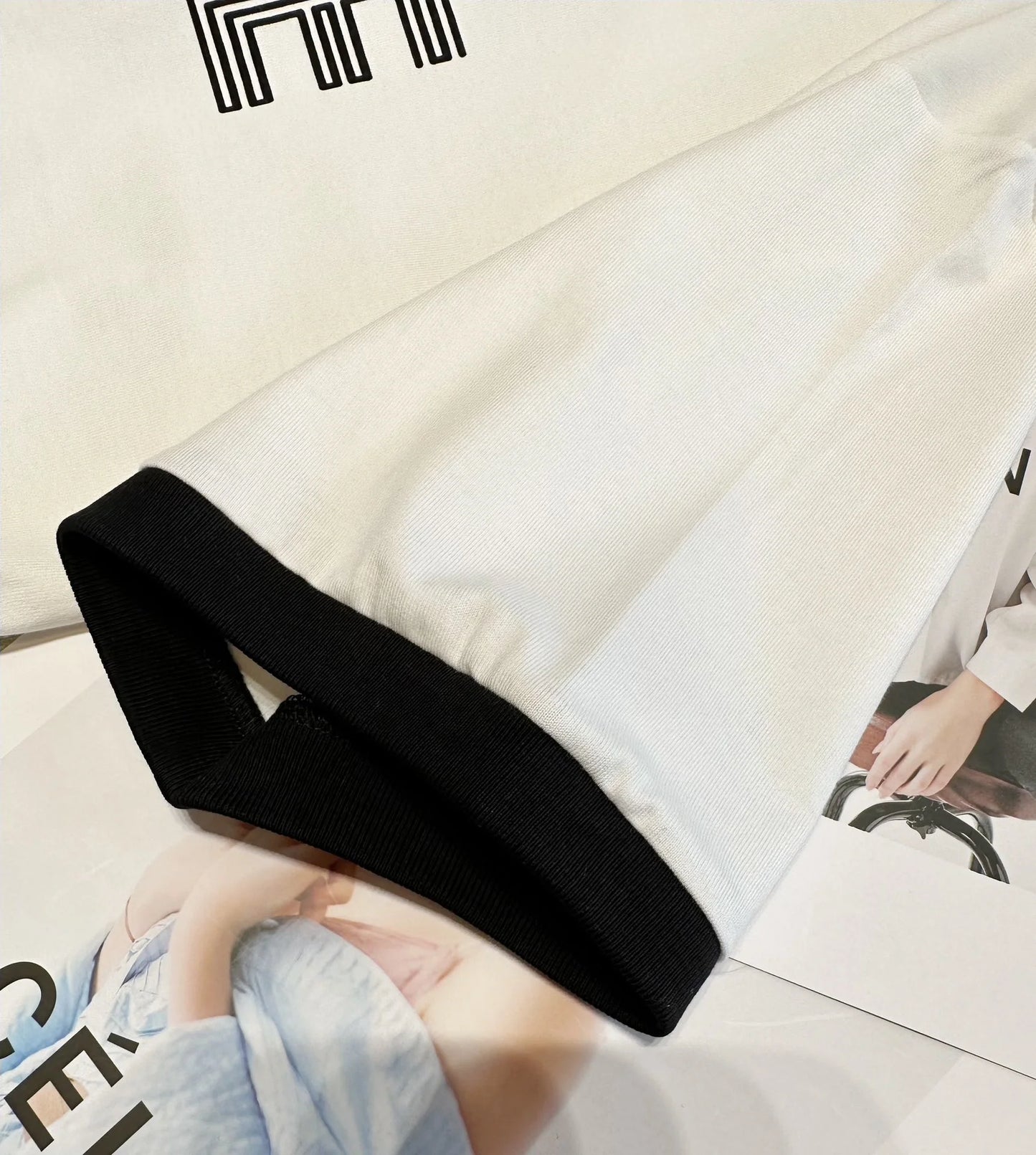 CELINE TSHIRT