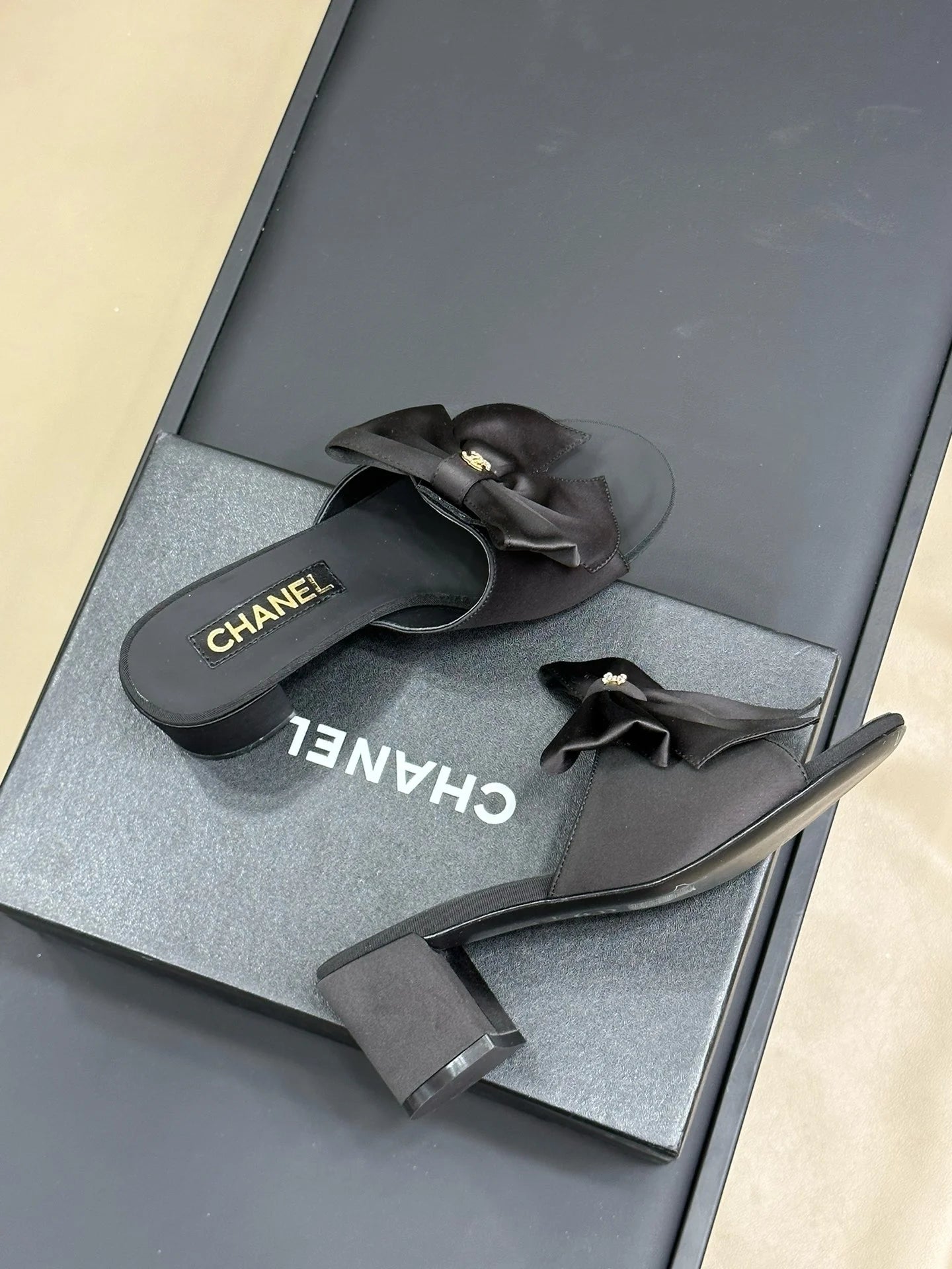 CHANEL HEELS
