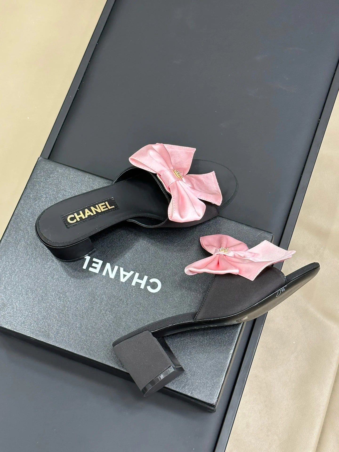 CHANEL HEELS