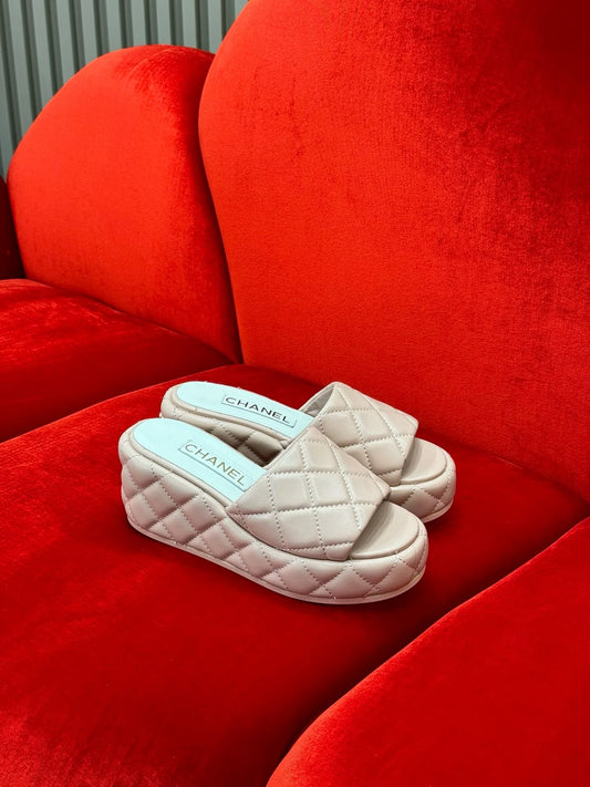 CHANEL HEELS