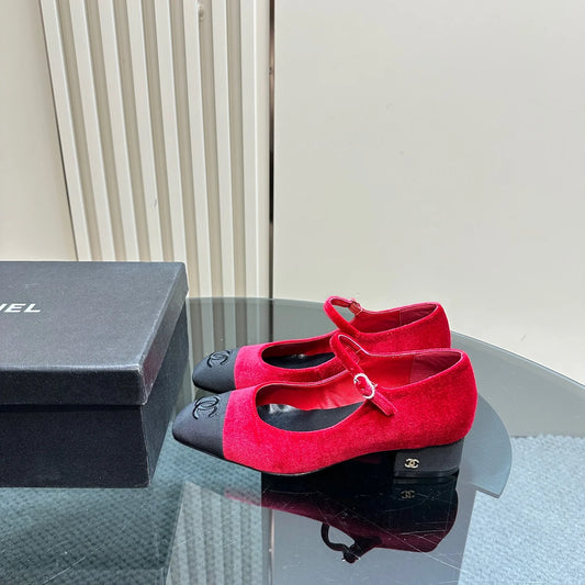 CHANEL HEELS