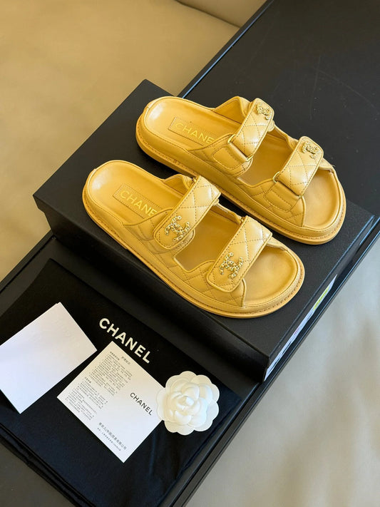 CHANEL SANDAL