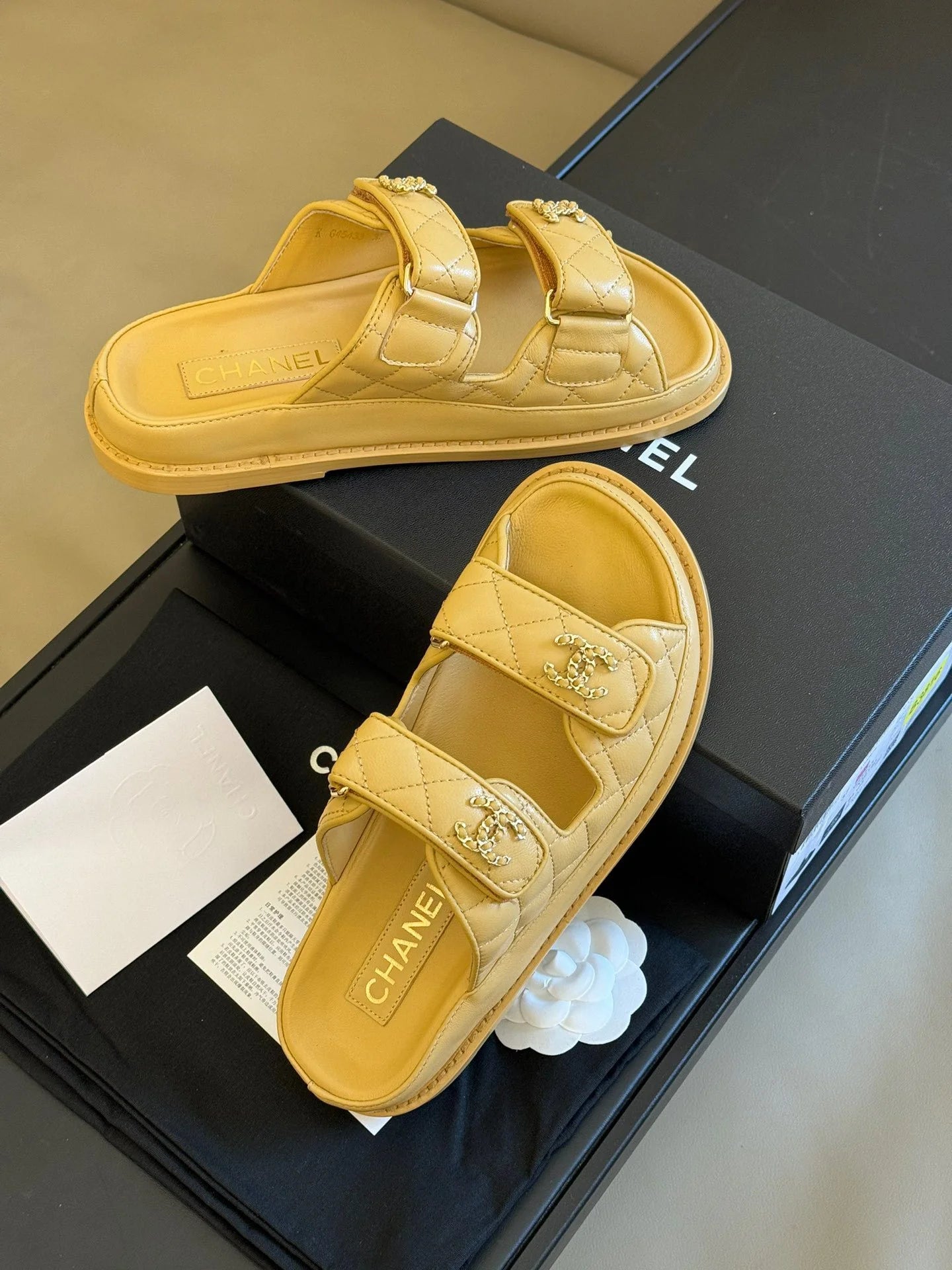 CHANEL SANDAL