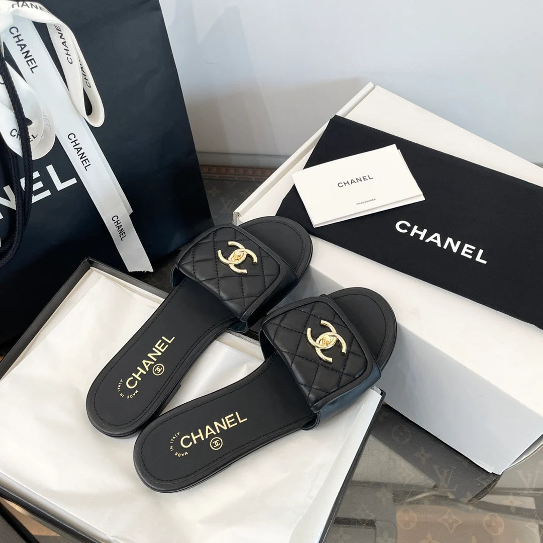 CHANEL SANDAL