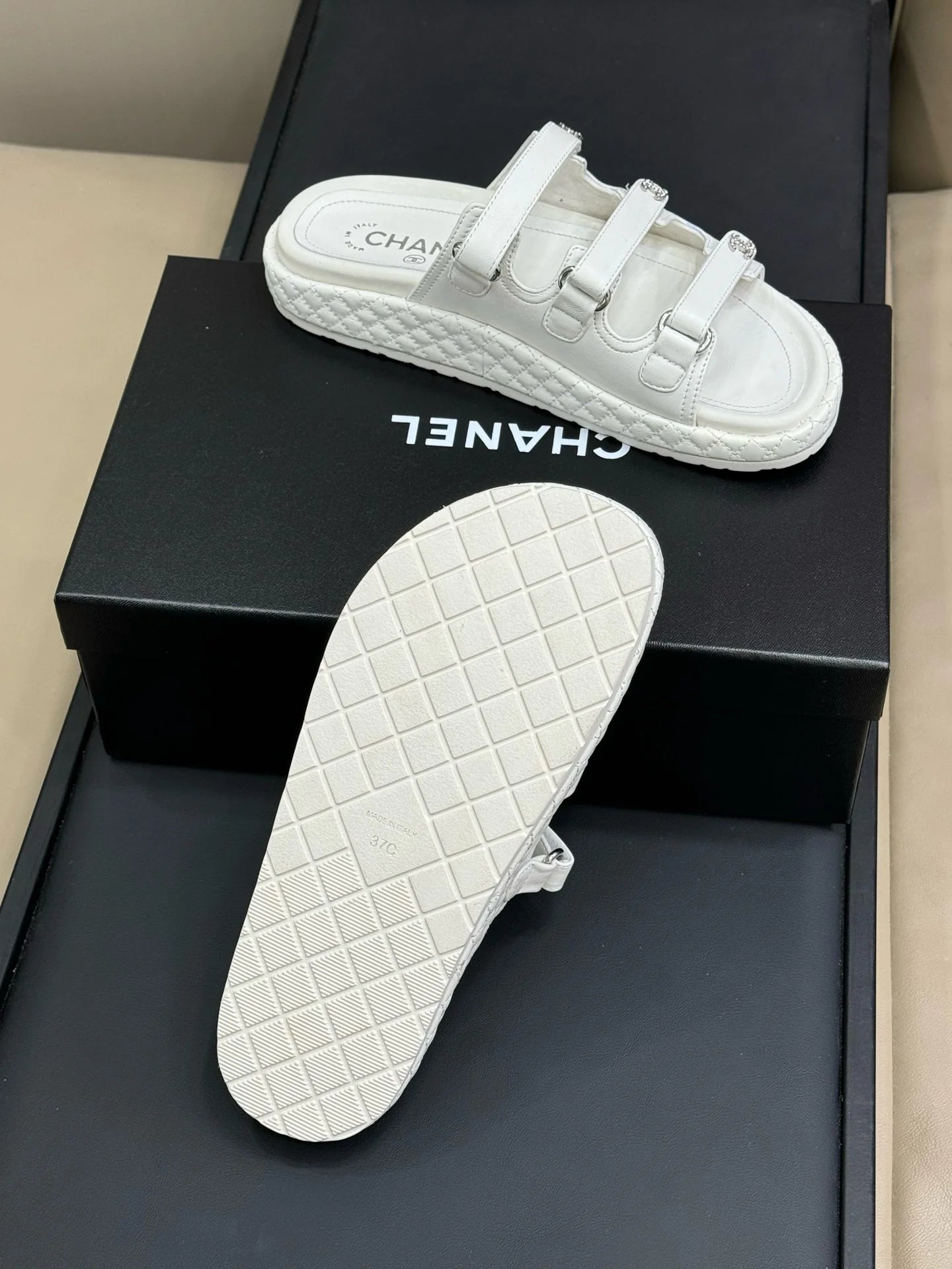 CHANEL SANDAL