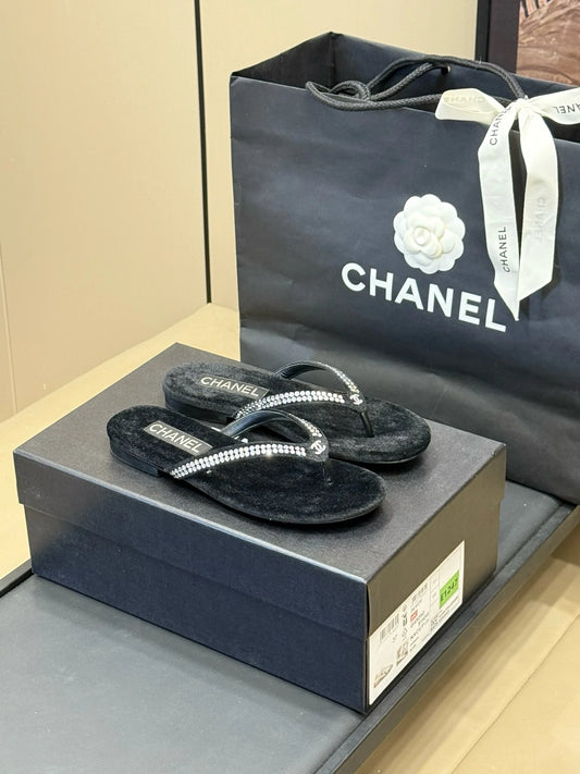 CHANEL SANDAL