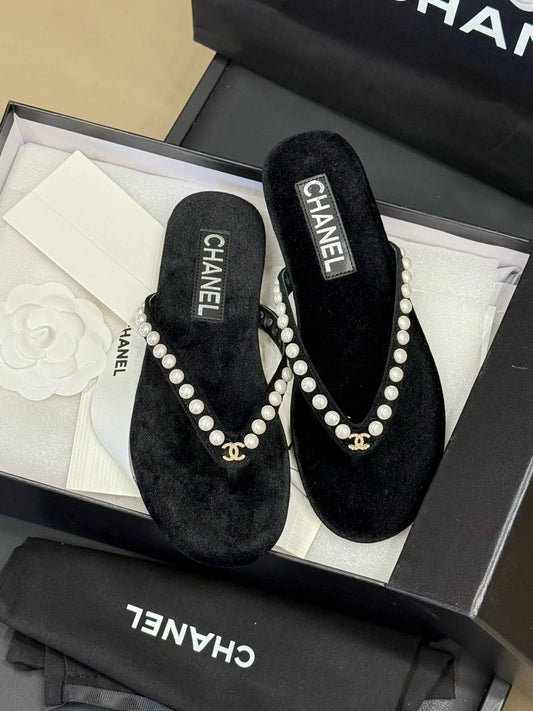 CHANEL SANDAL