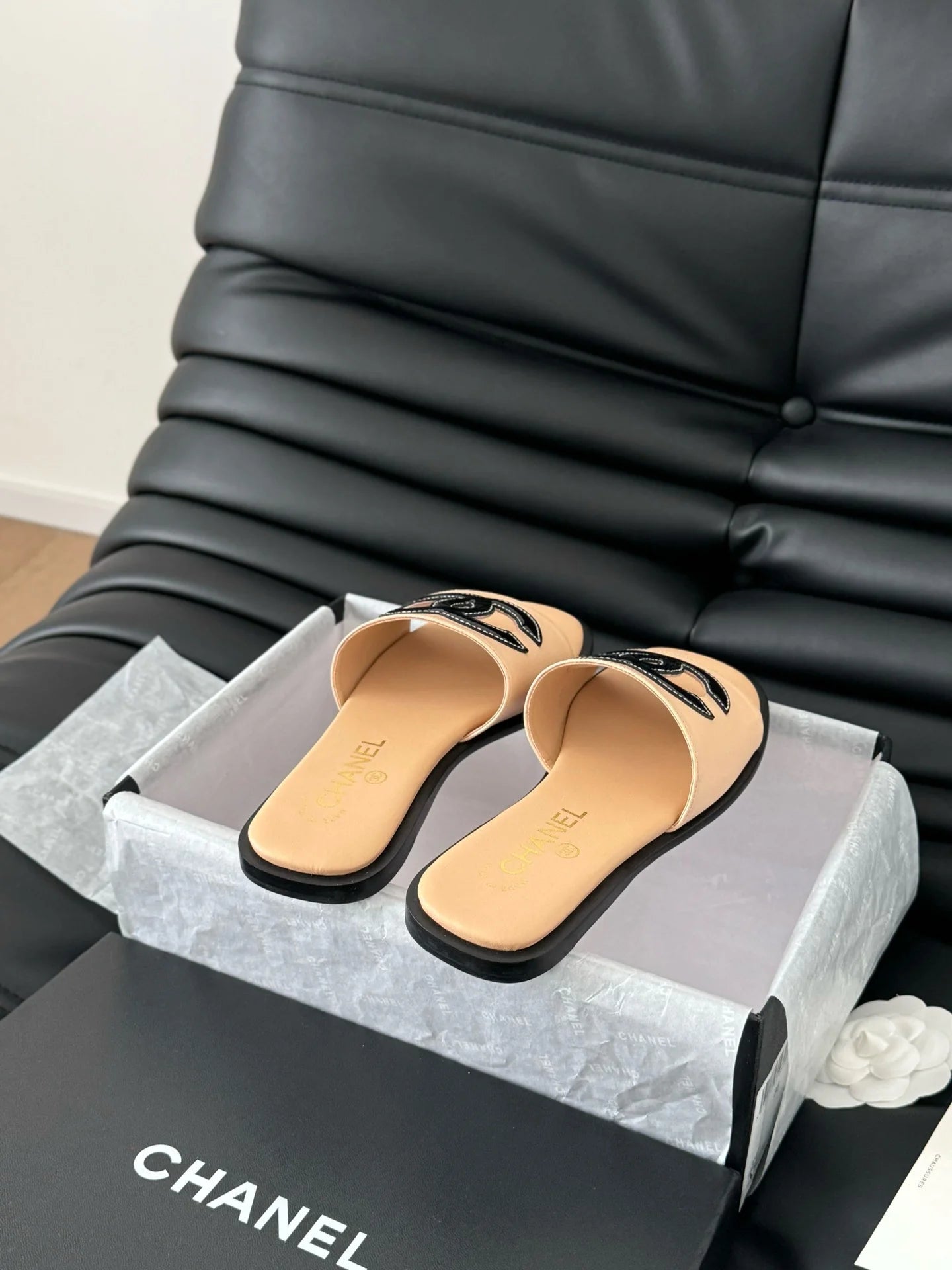 CHANEL SANDAL