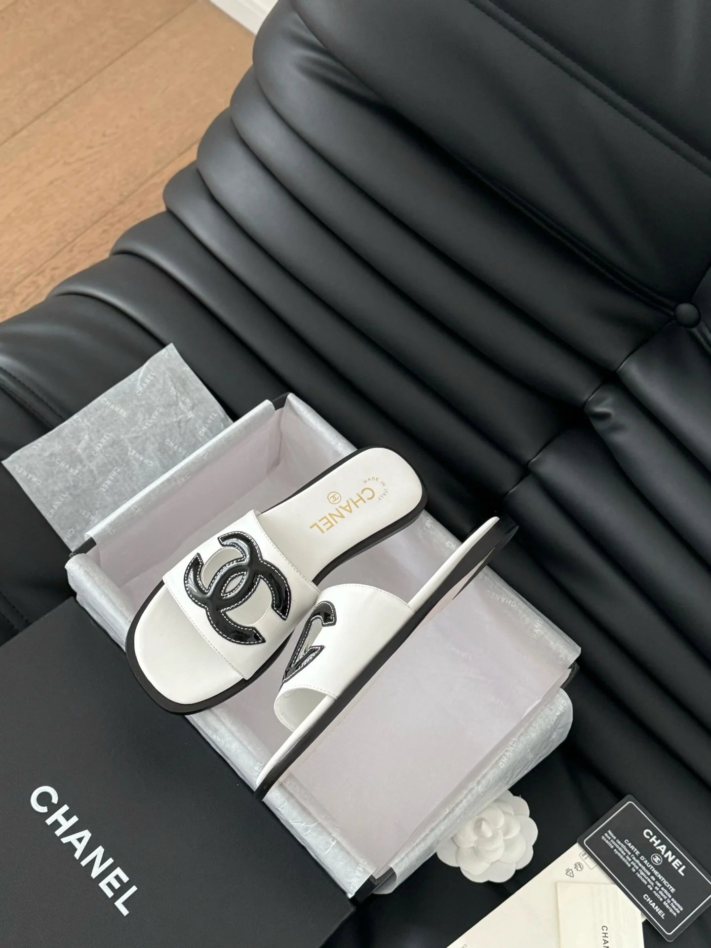 CHANEL SANDAL