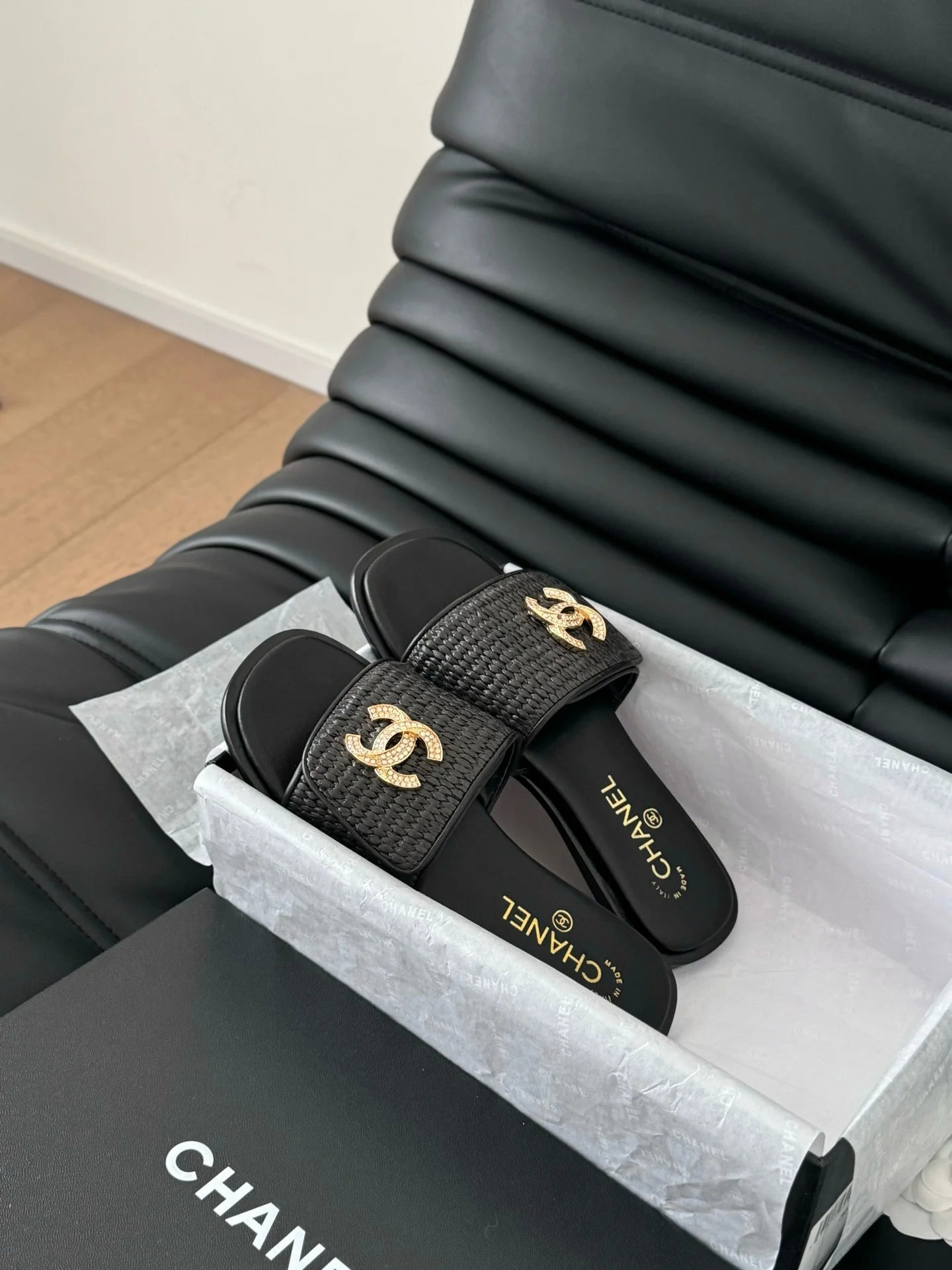 CHANEL SANDAL
