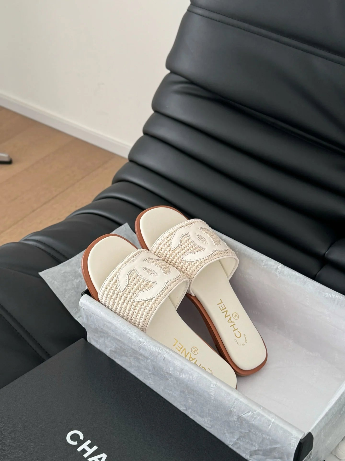CHANEL SANDAL
