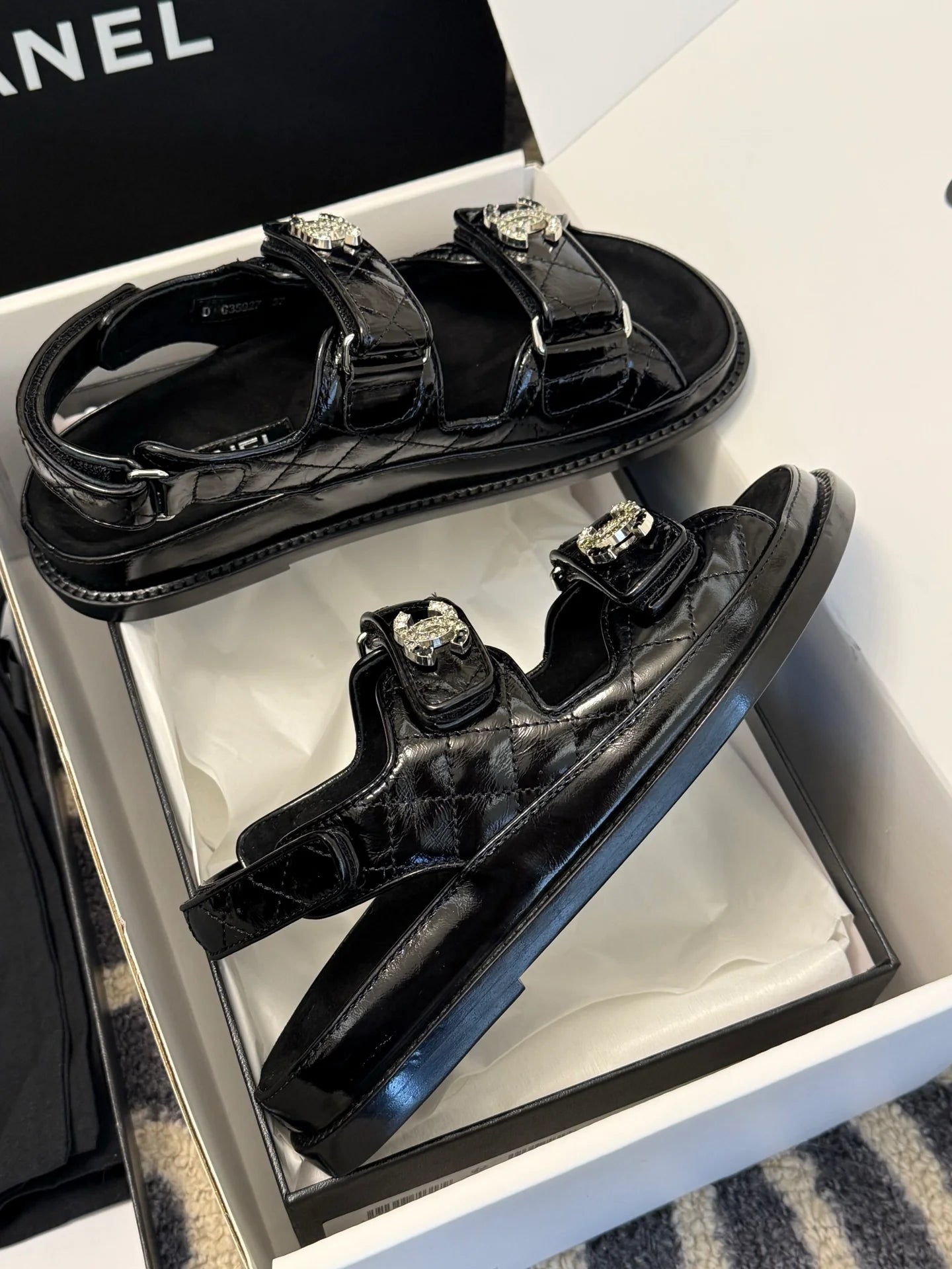 CHANEL SANDAL