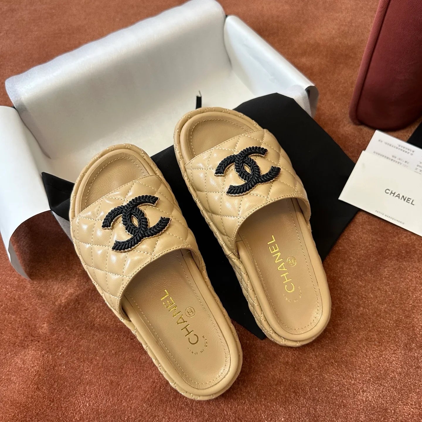 CHANEL SANDAL