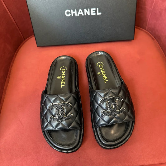 CHANEL SANDAL