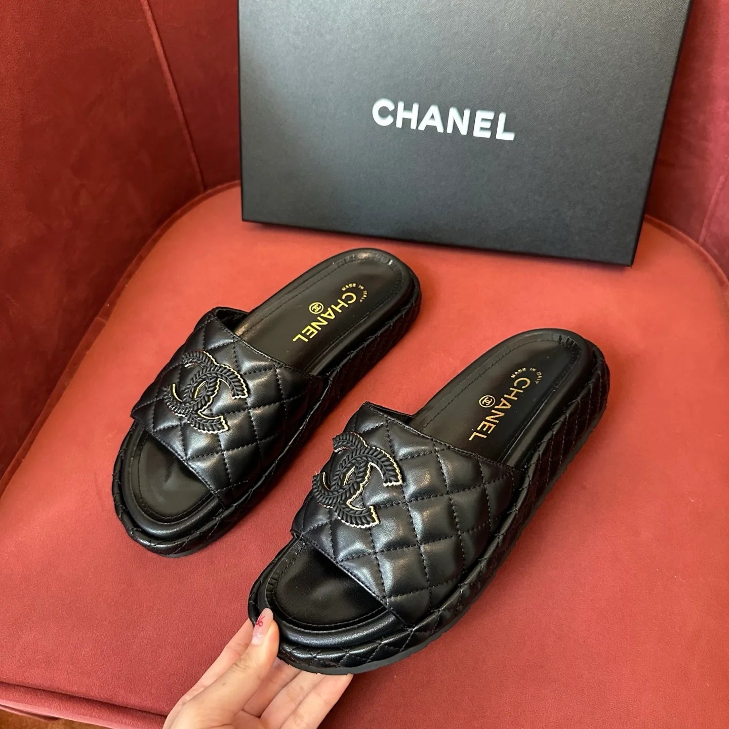 CHANEL SANDAL