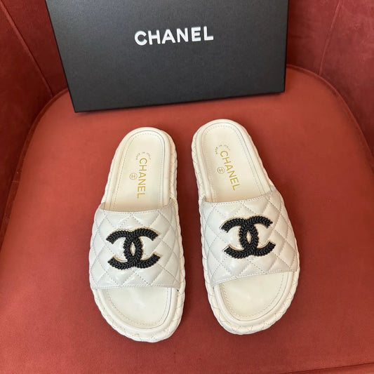 CHANEL SANDAL