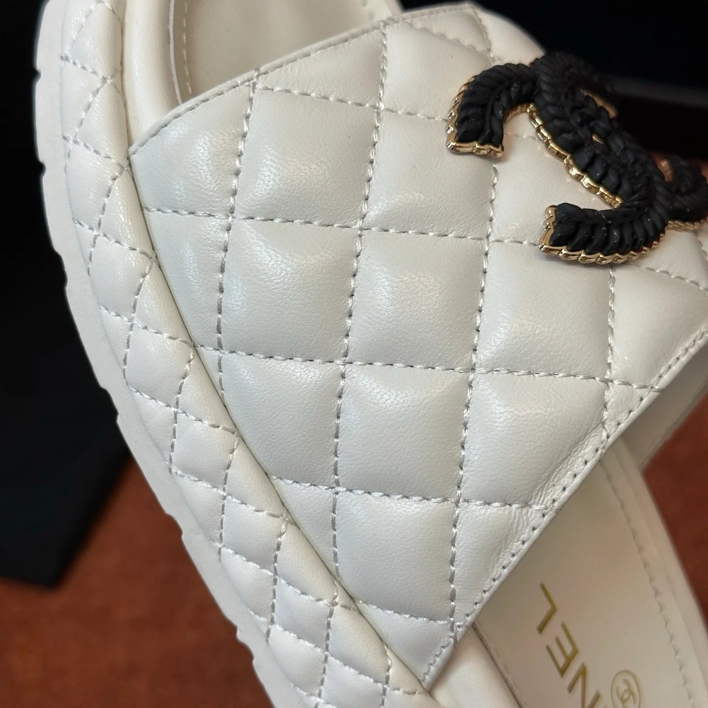 CHANEL SANDAL