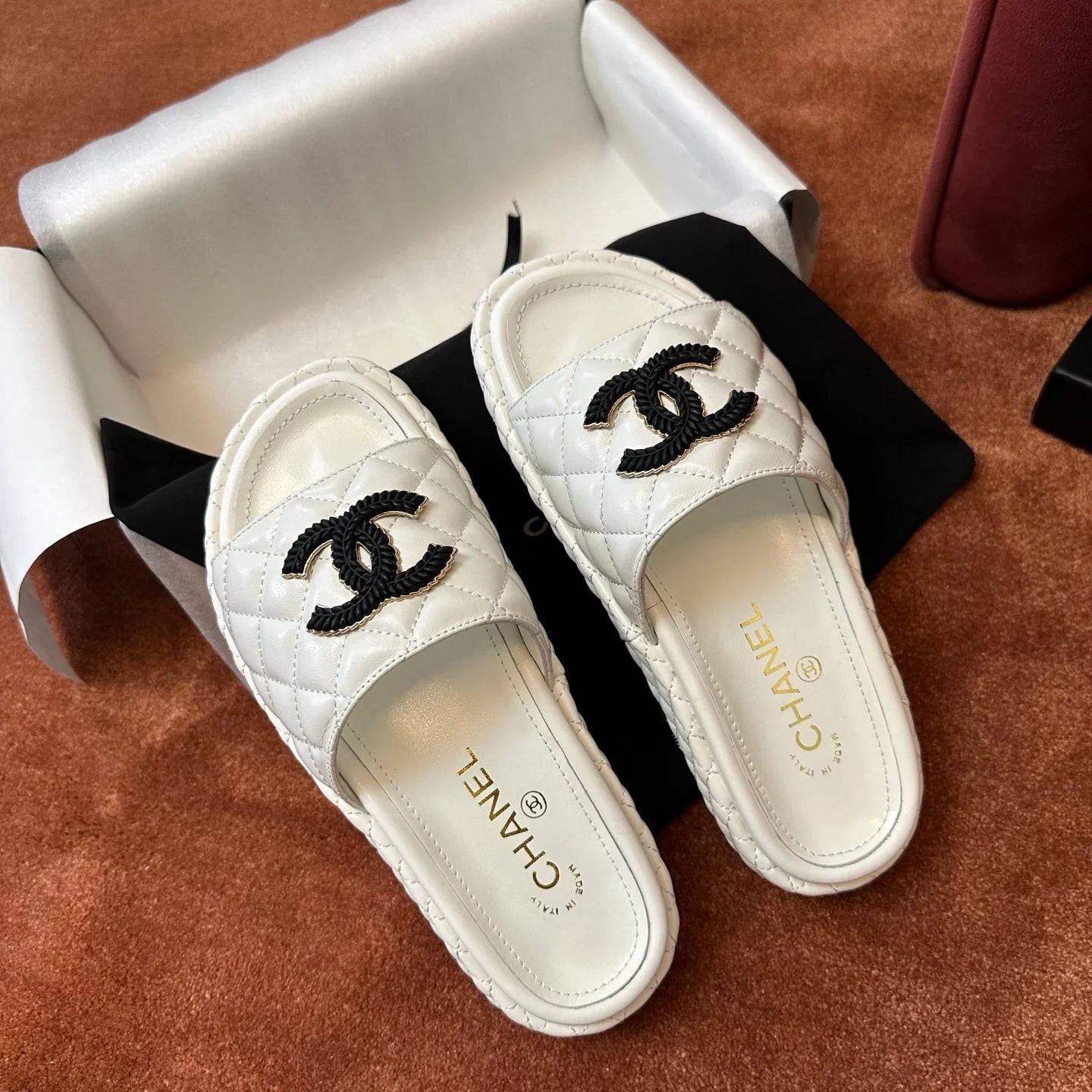 CHANEL SANDAL