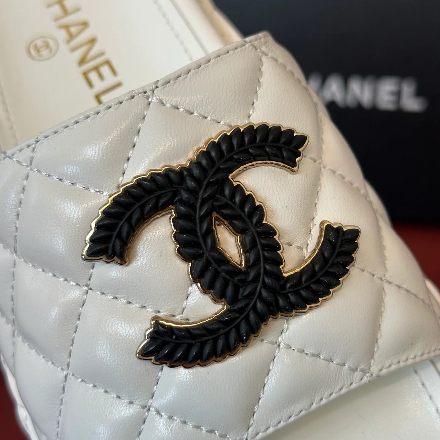 CHANEL SANDAL