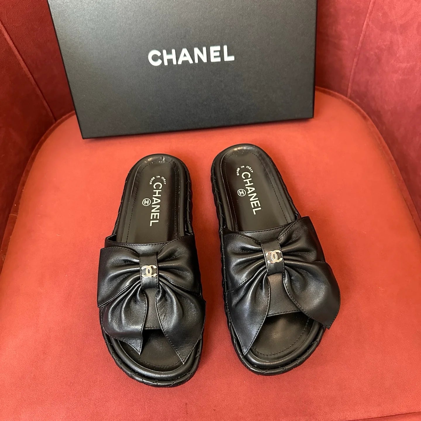 CHANEL SANDAL