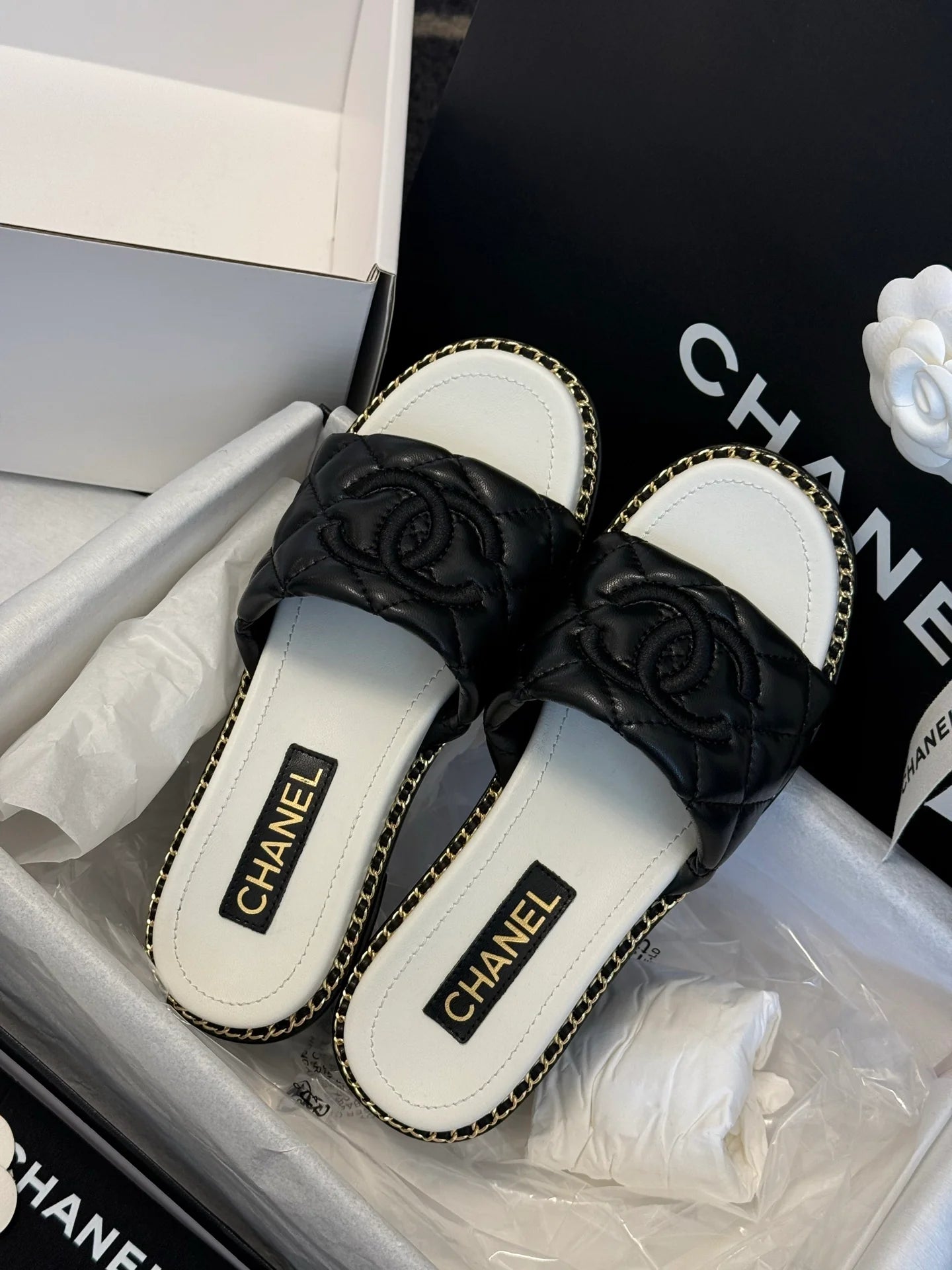 CHANEL SANDAL
