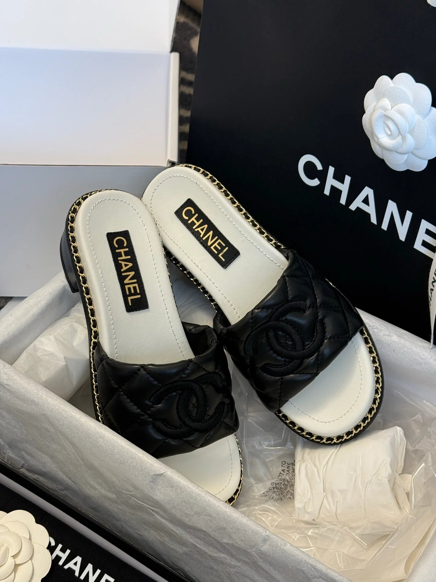 CHANEL SANDAL