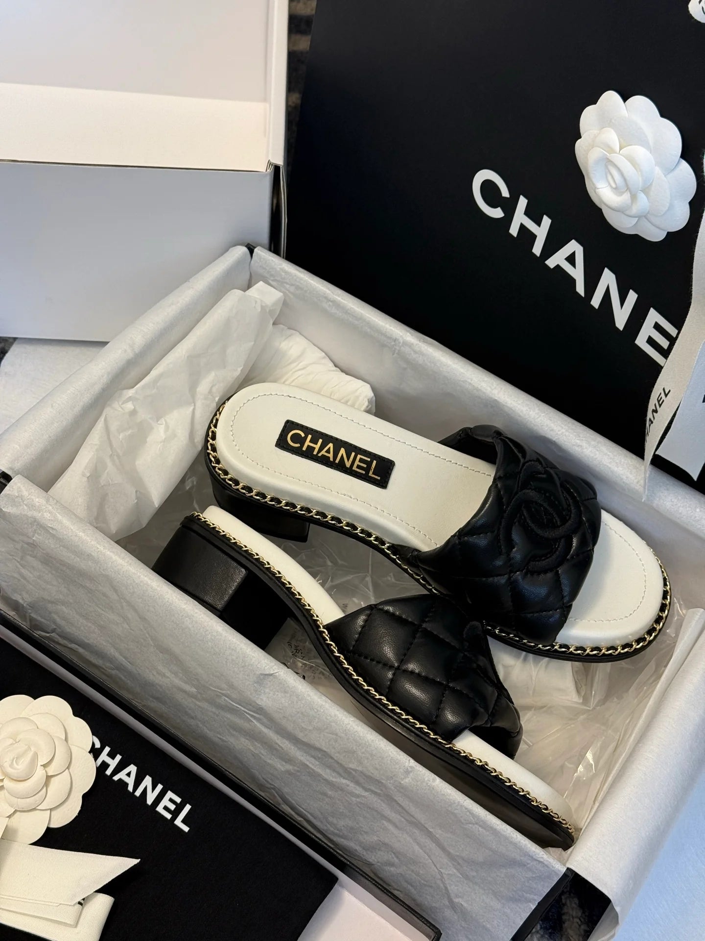 CHANEL SANDAL