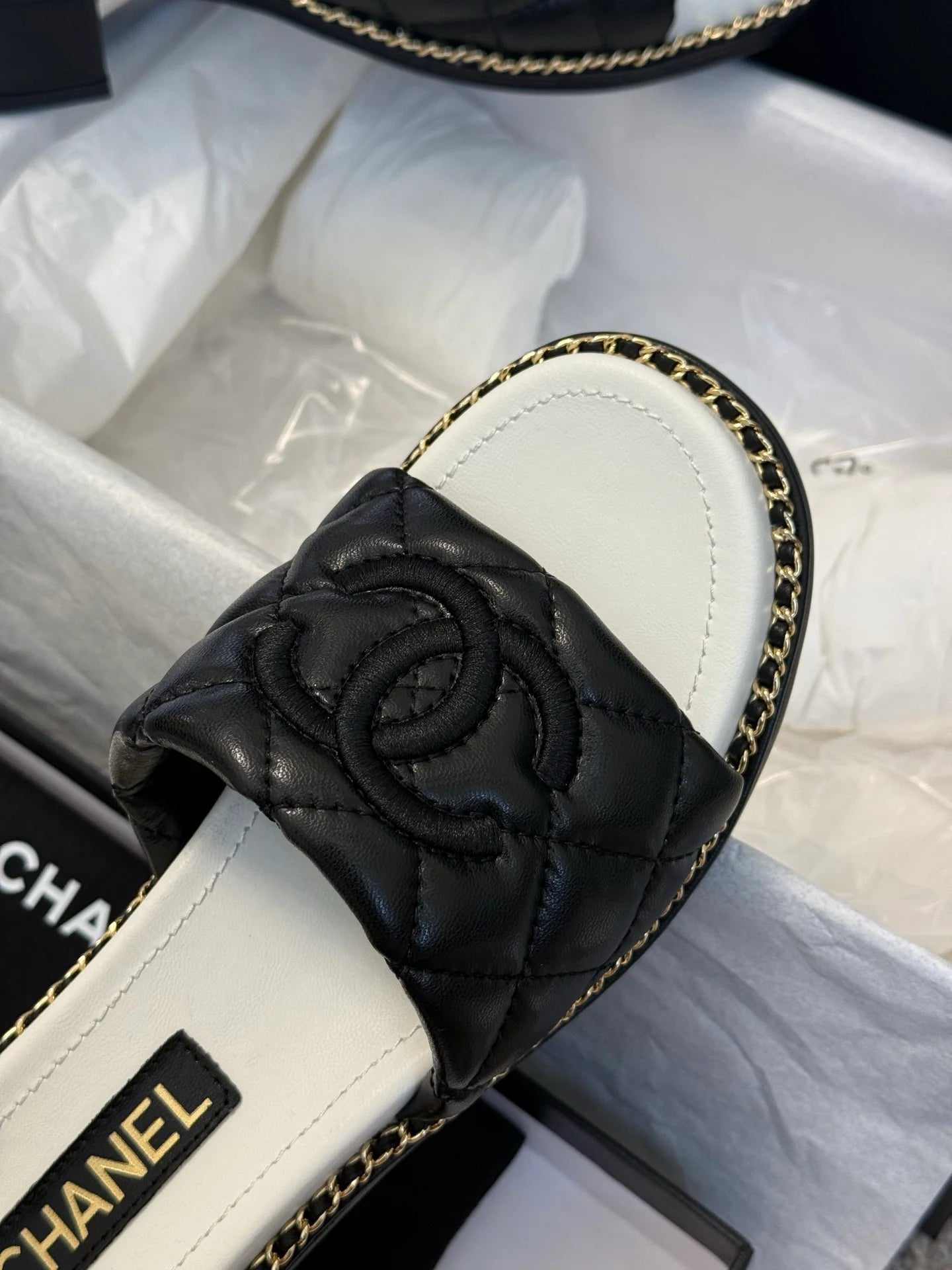 CHANEL SANDAL