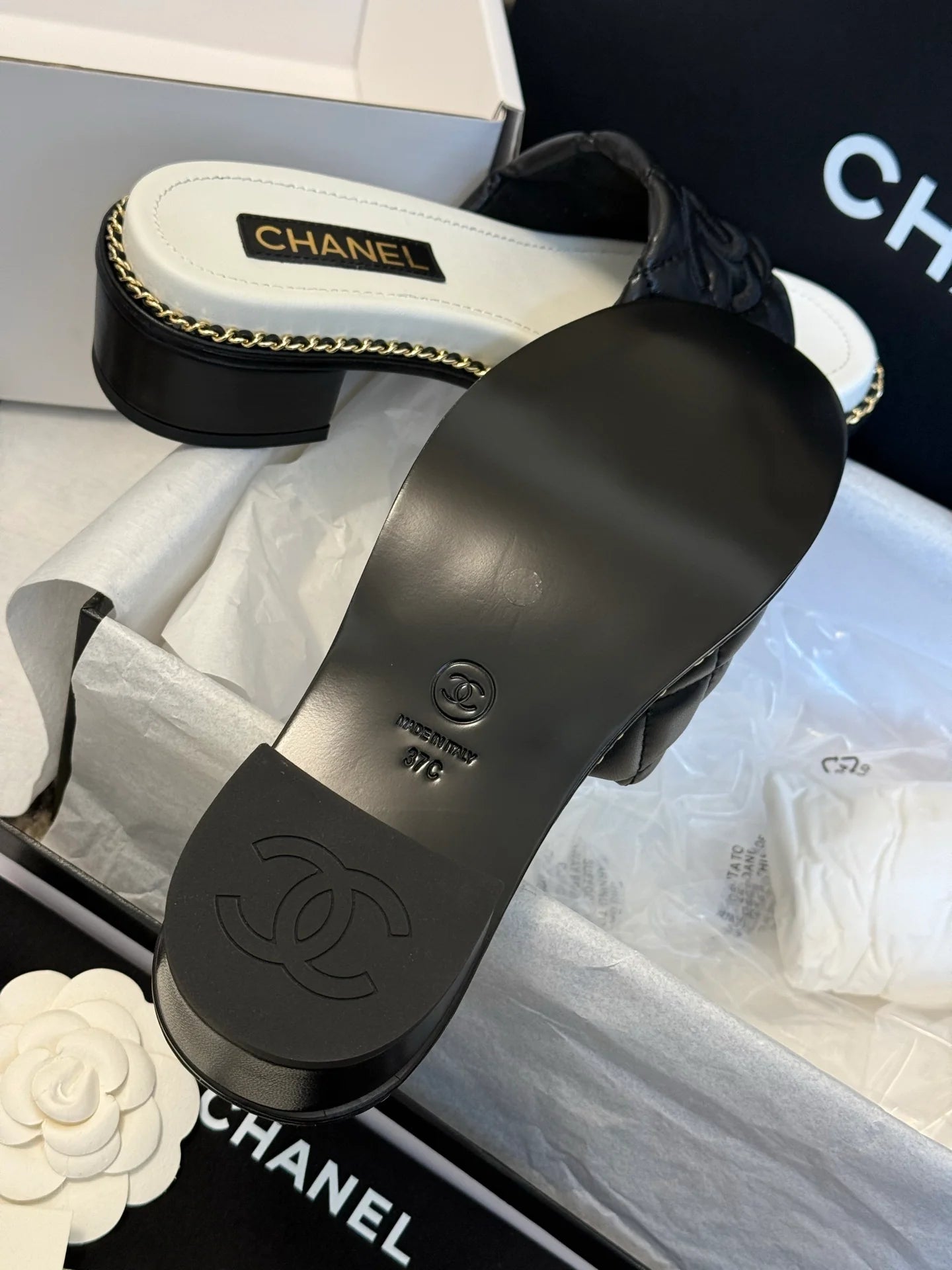 CHANEL SANDAL