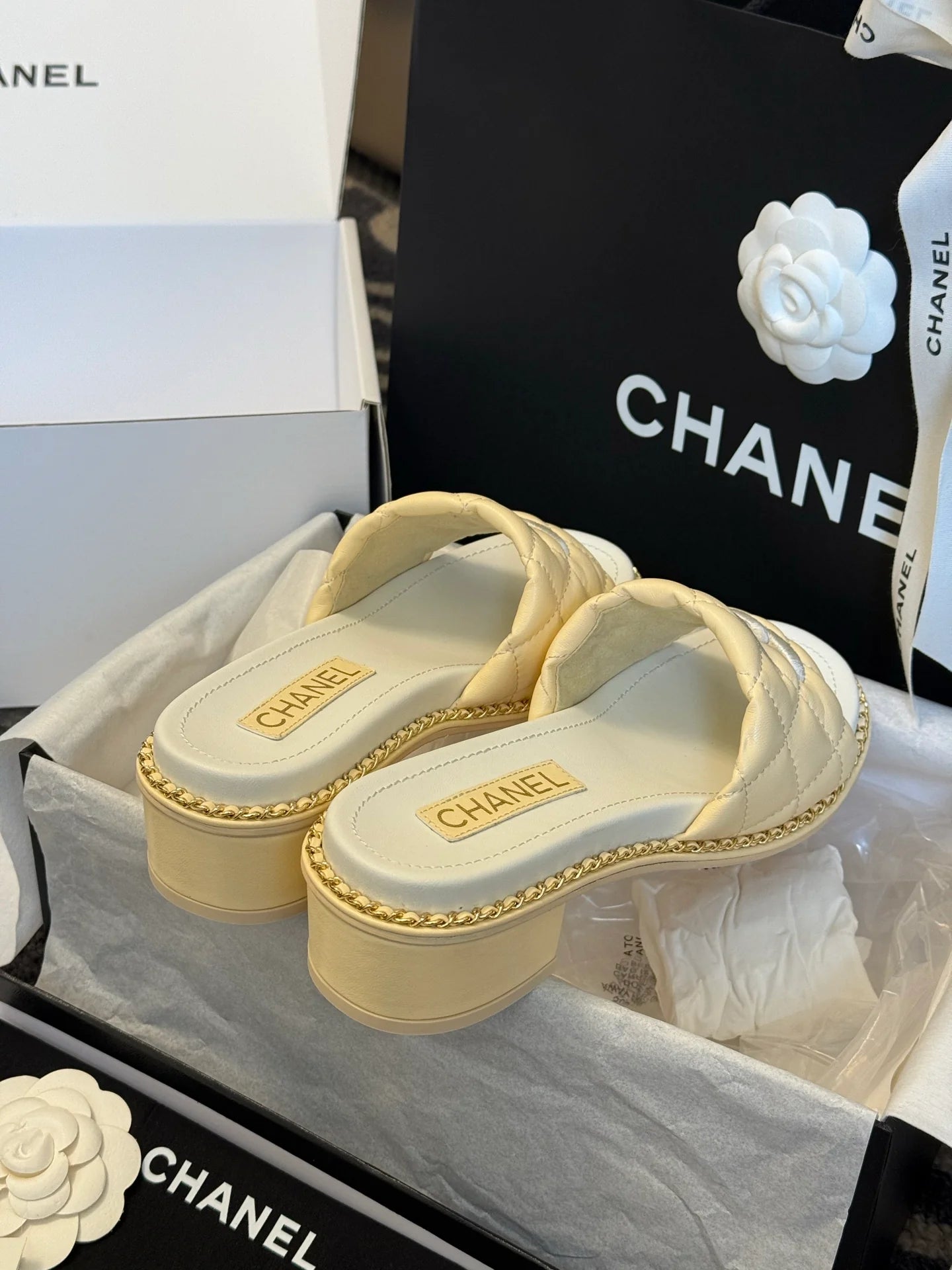 CHANEL SANDAL
