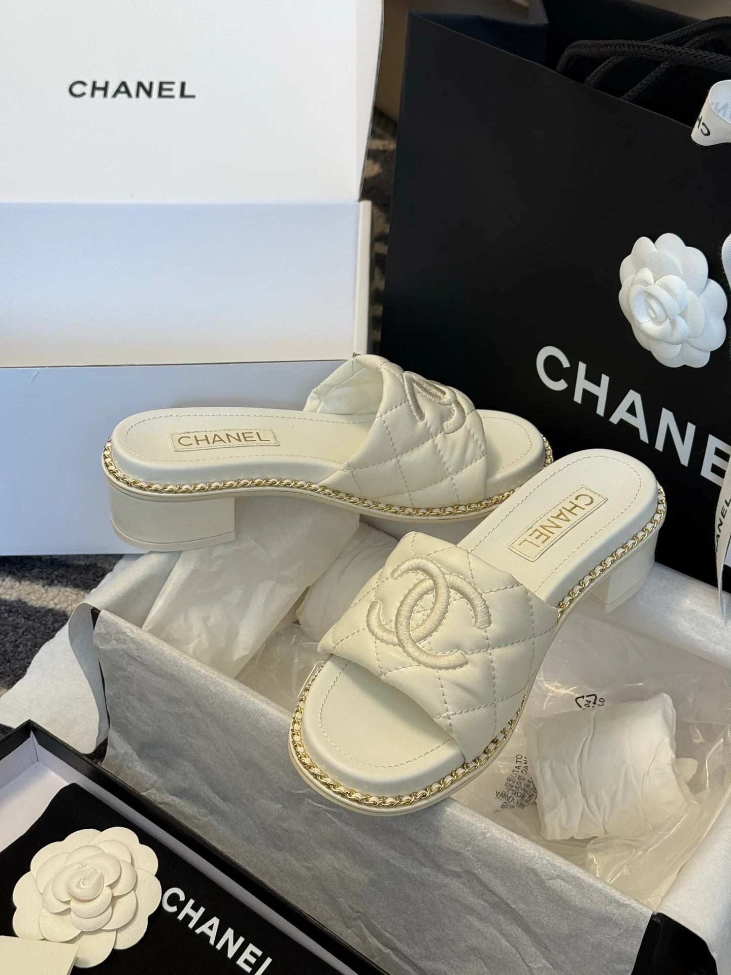 CHANEL SANDAL