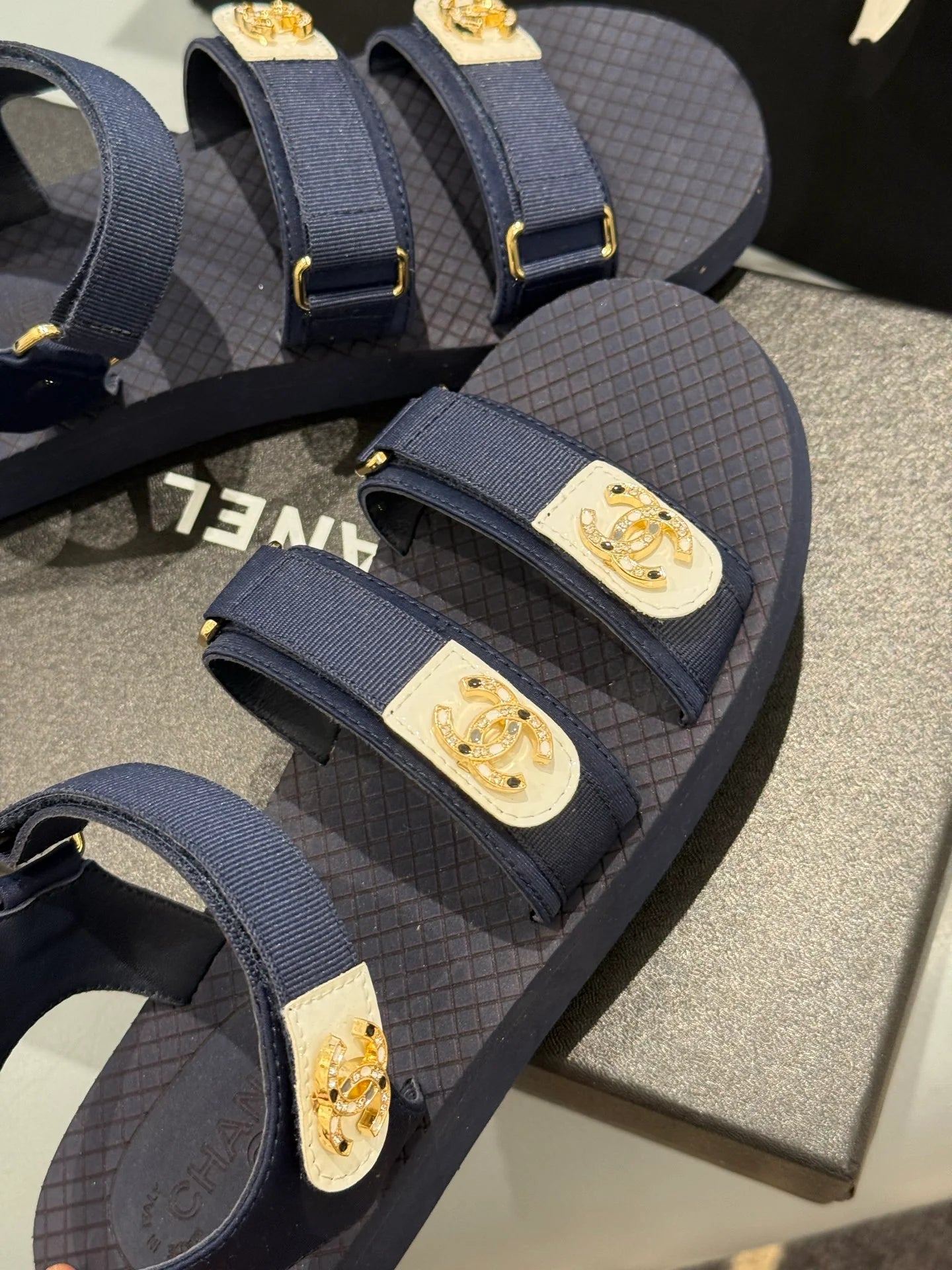 CHANEL SANDAL