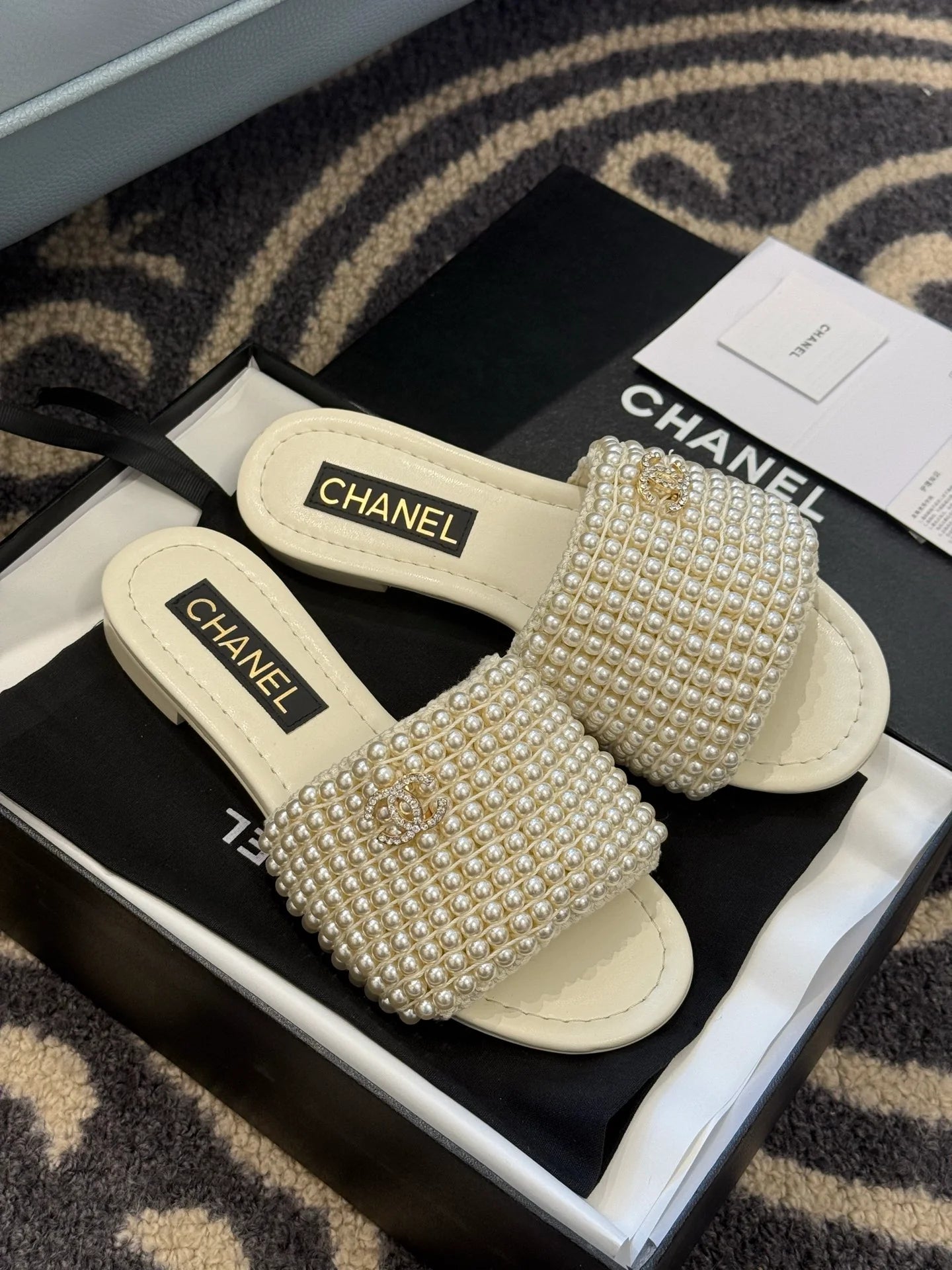 CHANEL SANDAL