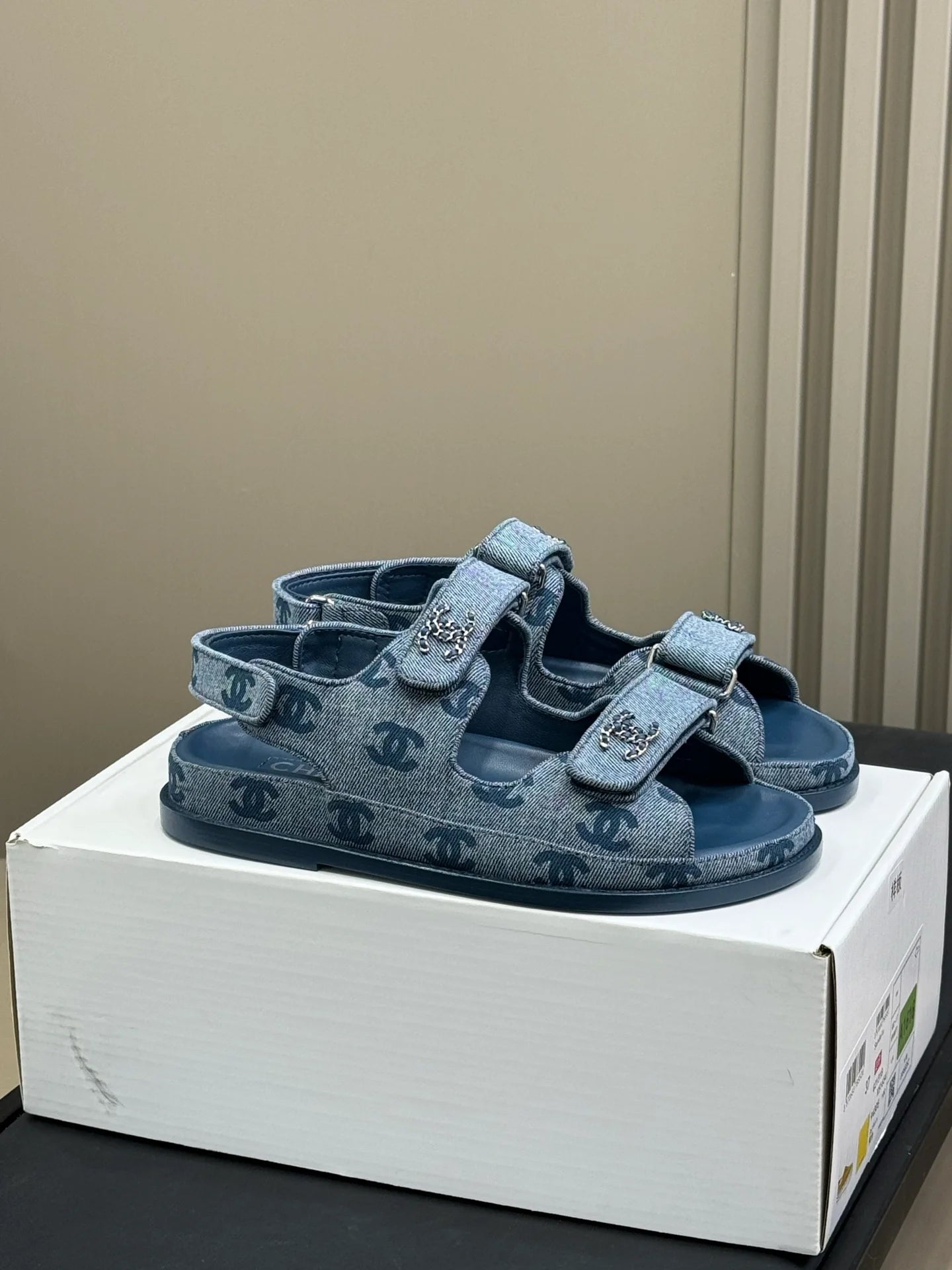 CHANEL SANDAL