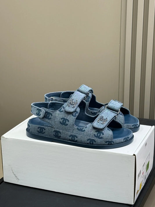 CHANEL SANDAL