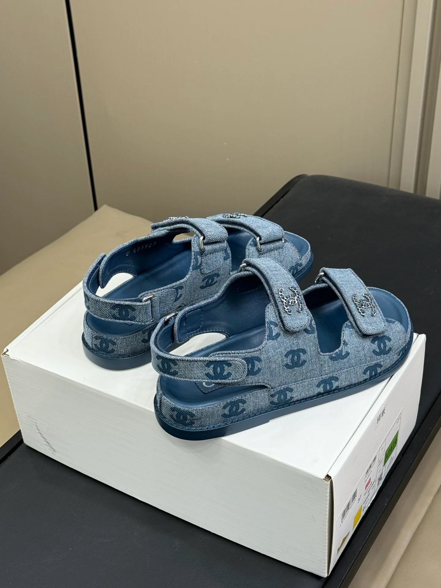 CHANEL SANDAL