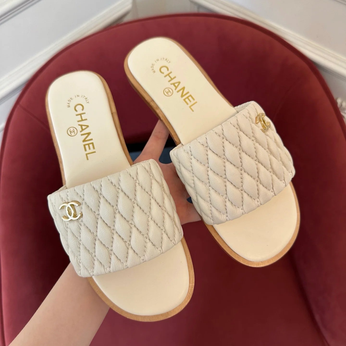 CHANEL SANDAL
