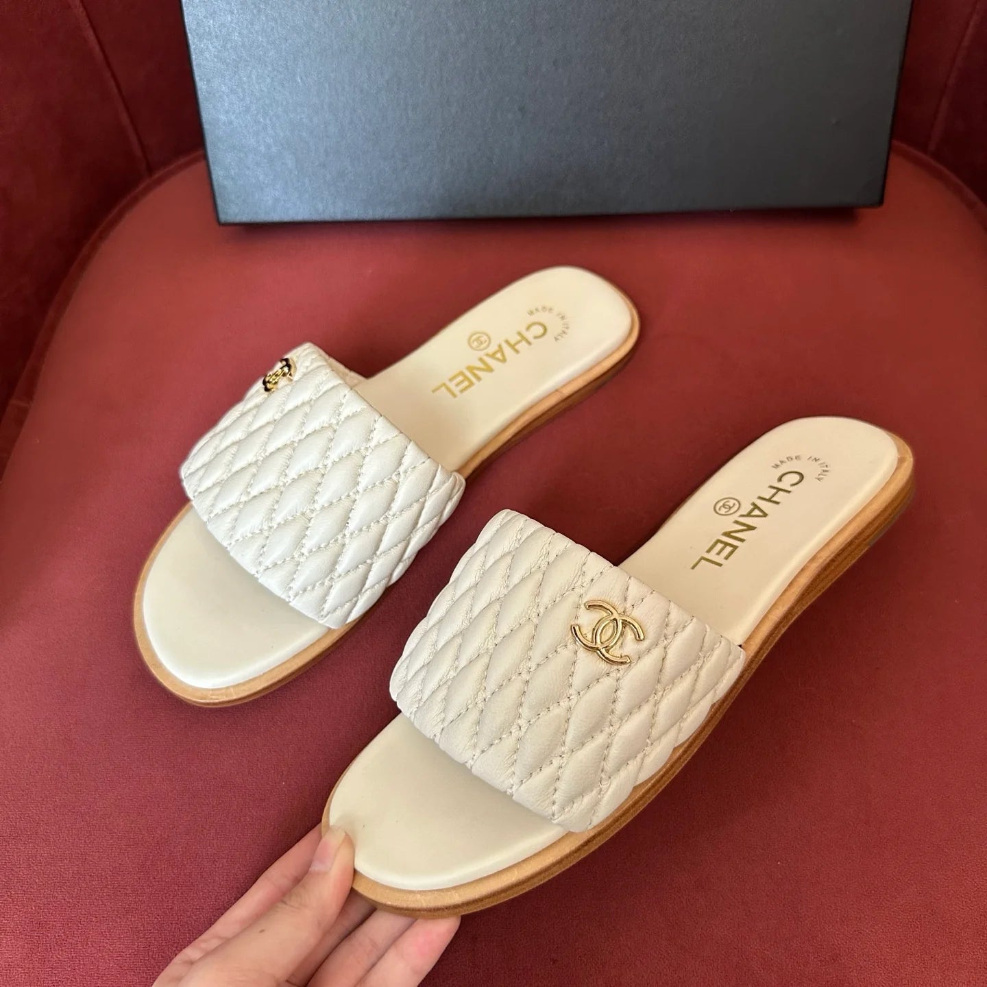 CHANEL SANDAL